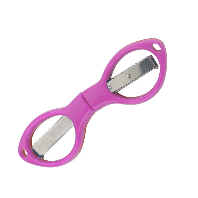 PocketTrim Mini Scissors – Foldable Carbon Steel